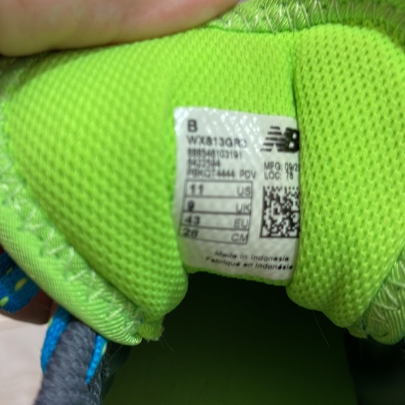 New Balance sneakers - Picture 7 of 10